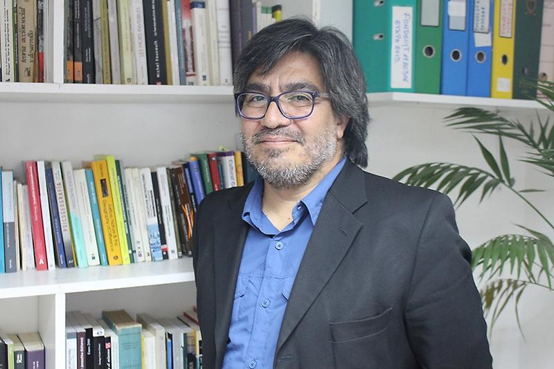 Prof. Enrique Aliste Almuna
