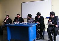 Rodrigo Retamales, Gonzalo León, Christián Aedo y Alejandro Miranda expusieron el panorama actual de la edición independiente en Chile y Argentina.