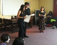 Las y los alumnos recibieron la certificación correspondiente por su participación en el curso de Literatura Contemporánea de la Escuela de Verano de la Universidad.
