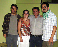 En la foto, los profesores del Taller de Lengua Mapuche. De izq a der. Cristián Oyarzo, Andrea Salazar, Héctor Mariano y Felipe Hasler.